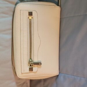Ivory wallet
